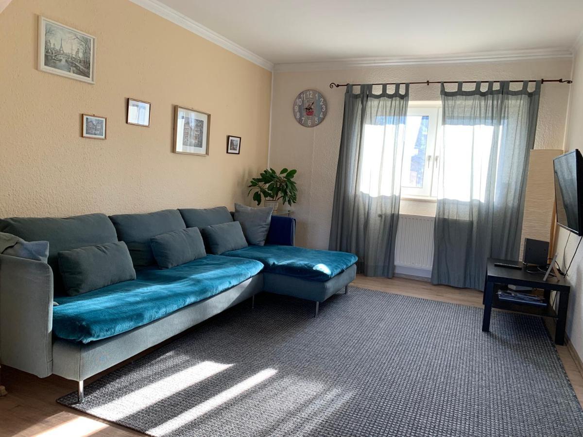 Ferienwohnung Mit Garten In Koeln Exteriör bild